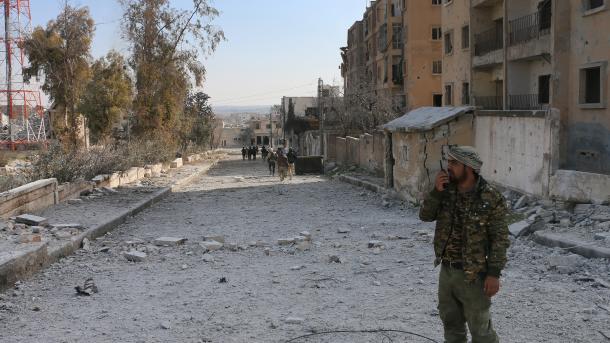 Siri - Vihet nën kontroll qendra e Al Bab-it