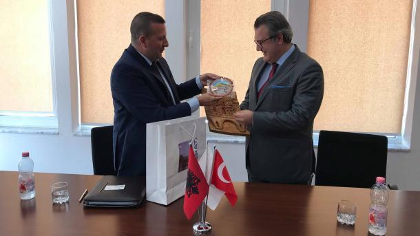 Petrit Sinaj - Murat Ahmet Yörük 05.jpg