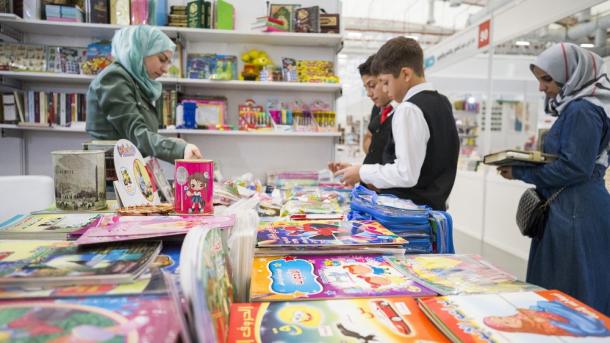 İstanbulda beynəlxalq kitab sərgisi başa çatıb