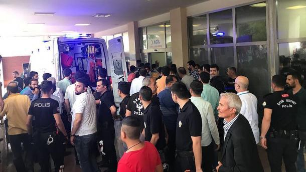 Angriff auf Abgeordneten der AK-Partei in Suruç