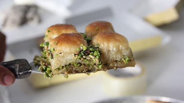 La miel de Zahter se encontró con el baklava de Antep