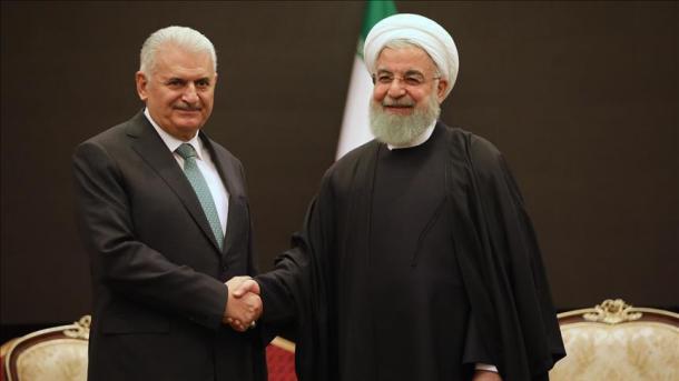 Rohani : Nous souhaitons renforcer nos relations avec la Turquie