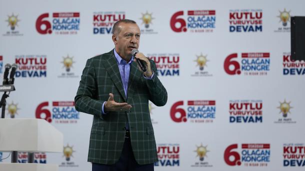 Erdogan: Oni koji preko Sirije svode račune, ustvari svode račune za naftu