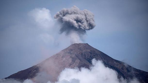 México atenderá a heridos por volcán de fuego México atenderá a heridos por volcán de fuego