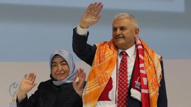 binali yıldırım ak parti'nin yeni genel başkanı.jpg