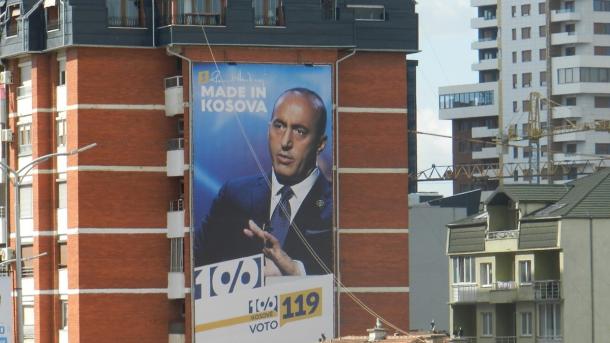 kosova-da secim kampanyasi_6 ekim erken seçimleri2.jpg