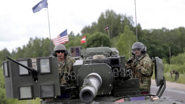 amerikan birlikleri NATO tatbikatı için Letonya-da2.jpg