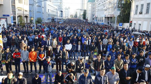 Pas 15 vjetësh, 30% e popullsisë së Rusisë do të përbëhet nga myslimanët
