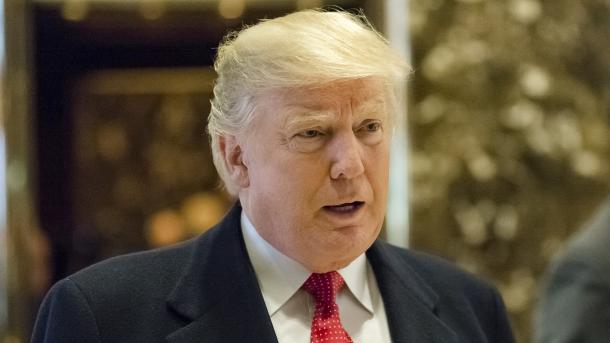 Trump admite uma mudança de cima para baixo na política externa