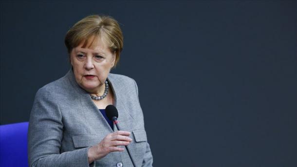 Merkel za 19. januar u Berlinu saziva međunarodnu konferenciju o Libiji