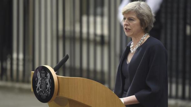 Britani e Madhe – May: Trump do të pranojë rëndësinë strategjike të NATO-s