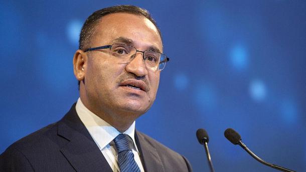 Bozdag: Turqia s’ndryshon qëndrim për Palestinën e Jerusalemin edhe nëse mbetet vetëm