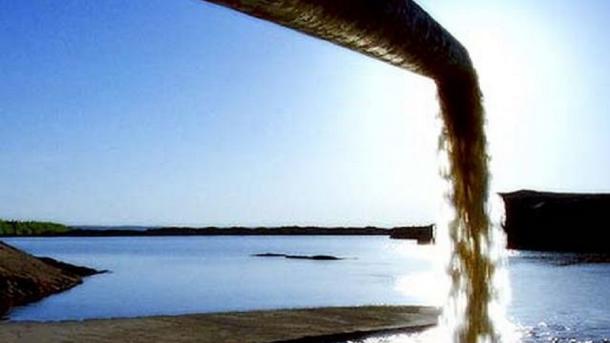 آلودگی نفتی خزر به سمت ایران پیشروی میکند