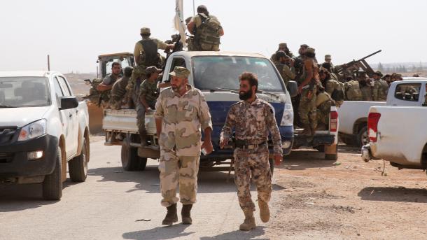 El Ejército Libre Sirio recupera el control de 10 regiones en Siria