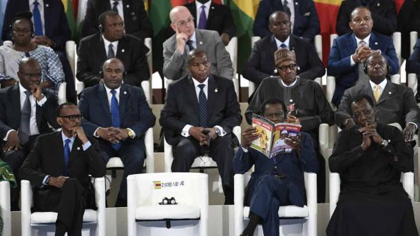 Umoja wa Afrika: "Kwanzia Januari 19 tutamtambua Adam Barrow kuwa rais wa Gambia "