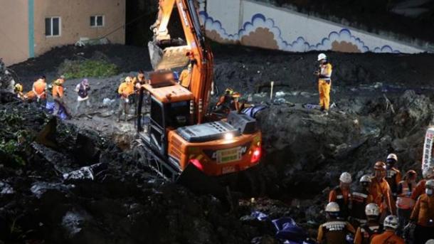 Tajfun Mitag pogodio Južnu Koreju: Poginulo deset osoba, otkazani letovi, zatvorene škole