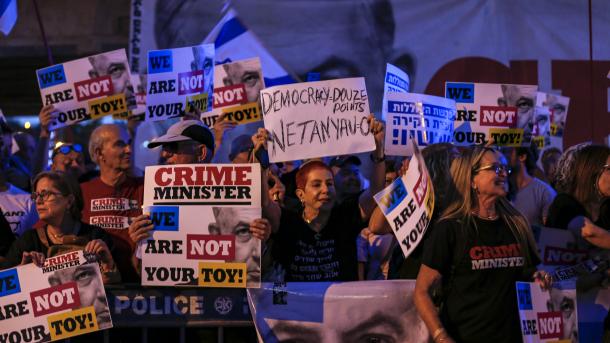 Tel Aviv Eurovision protestosu2.jpg