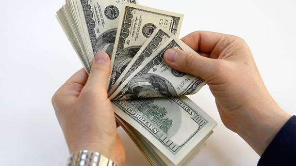 Kira-Kira 4 Bilion Dolar telah Ditarik Balik dari Bank-Bank di Lubnan