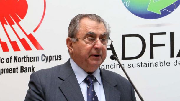 Απεβίωσε ο Ιρσέν Κιουτσούκ