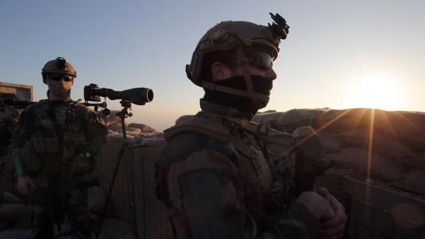 Forças especiais da França em busca de terroristas franceses no Iraque