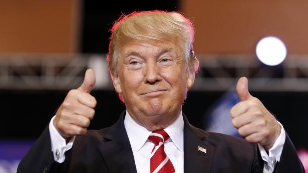 АҚШ президенті Трамп Пентагон бюджетін бекітті