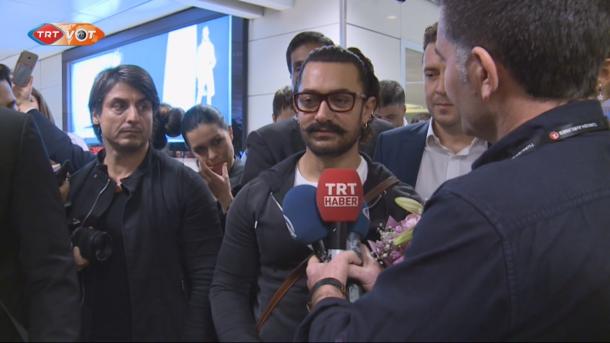 Star di Bollywood Amir Khan in Turchia