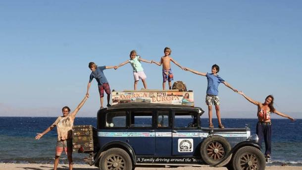 Familia argentina Zapp, la familia viajera llega a España en etapa final de su ventura de 17 años
