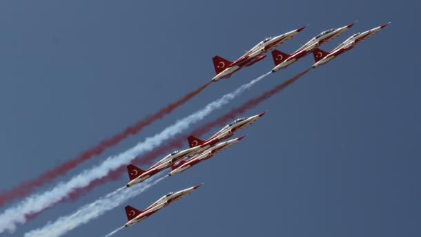 Επίδειξη Τουρκικών Αστέρων στην ΤΔΒΚ