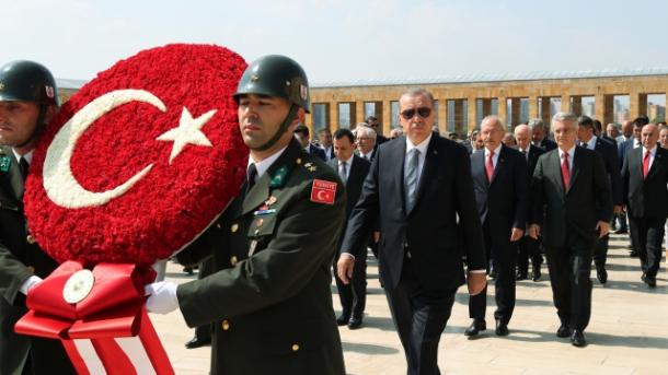 "Şanly ýeňiş türk taryhynyň altyn halkalaryndan birini emele getirýär"