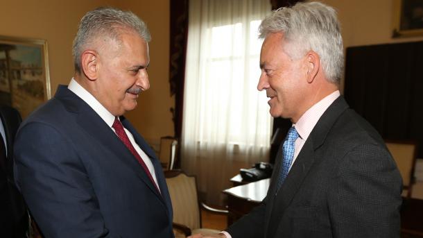 Zëvendësministri i Çështjeve Evropiane dhe Amerikës i Anglisë, Alan Duncan viziton Turqinë