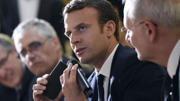 France: une Assemblée bleu Macron, peu de place pour les autres