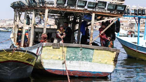 Sojojin Isra’ila sun kame masuntar kasar Falasdin biyu a zirrin Gaza.