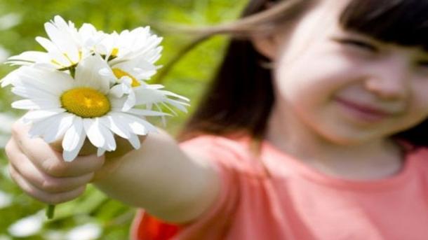 حرف و ترانه - دنیای زیبای مهربانی و عاطفه