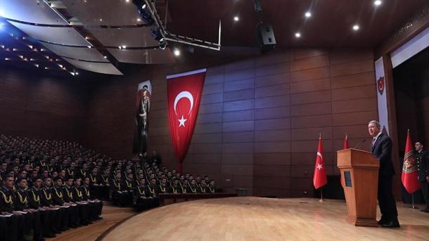 Akar: Lufta kundër terrorizmit vijon me vendosmëri brenda dhe jashtë shtetit