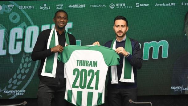Ko’nyaspor, Braziliyalik hujumchi Rojerio Thuram bilan 1,5 yillik shartnoma imzoladi.