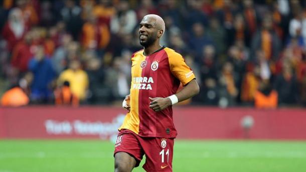 Galatasaray ta bayar da hayar Babel ga Ajax