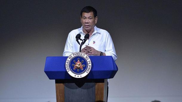 Duterte Haramkan Penyelidikan yang Dilakukan oleh Orang Asing