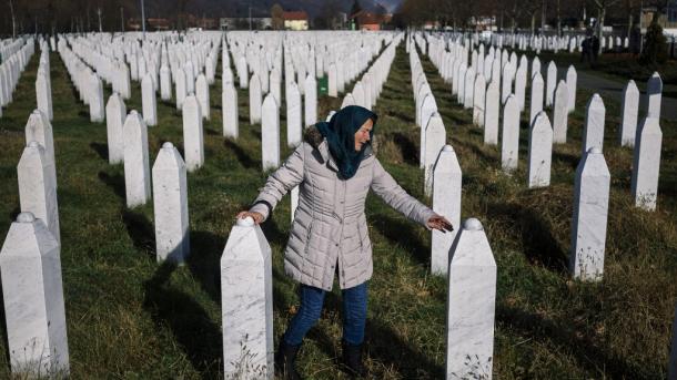 srebrenica yıldönümü.jpg