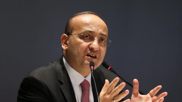 Akdogan: Pretendime se Erdogan do të ketë autorizime të mëdha nuk e pasqyrojnë të vërtetën