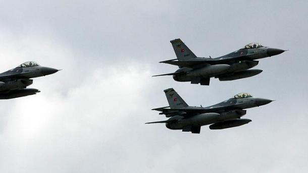 【テロ掃討】 イラク北部で航空作戦、テロリスト5人が無力状態に