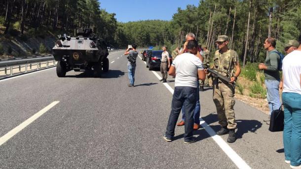 Задержаны трое военнослужащих, напавших на отель после отъезда Эрдогана 15 июля