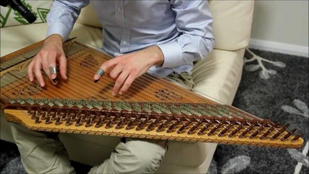 Kanun alle lezioni di musica nelle scuole