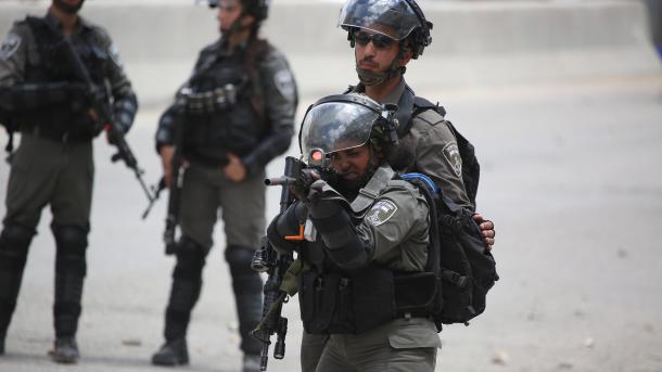 Bregu Perëndimor - Ushtarët izraelitë arrestojnë një deputet palestinezë