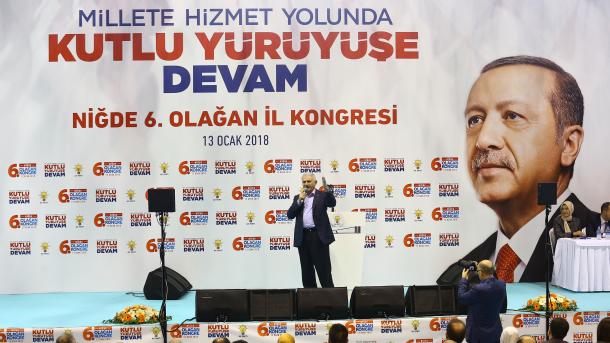 Yildirim: " Lorsqu’il s’agit de la patrie, du drapeau, de la nation, le reste n’est que secondaire"