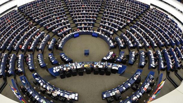 欧州議会、EUが「テロへの資金調達およびマネーロンダリング対策で成果を挙げていない国」のリストを否決したことに反発を示す決議を採択