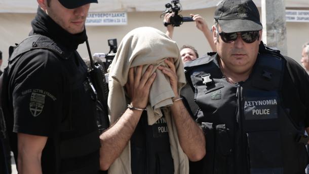 8名参与7·15政变军人逃至雅典1月10日将出庭受审