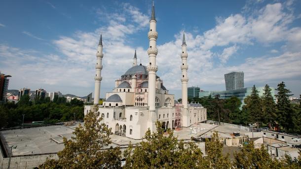 Tirana: Džamija Namazgah najveća na Balkanu bit će otvorena do kraja godine