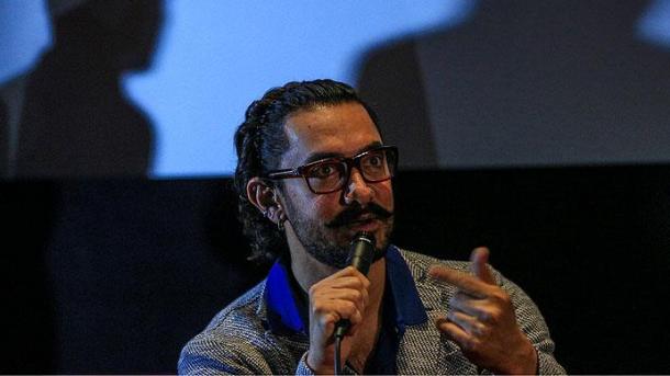 Nyota wa Bollywood Aamir Khan apokewa na mamia Istanbul