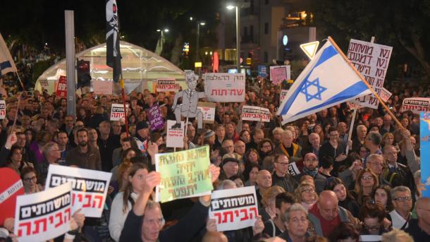 U Izraelu više tisuća osoba demonstriralo protiv Netanyahua