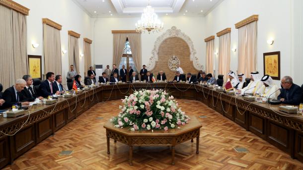 Turqia, Katari dhe Irani bisedojnë për mundësinë e tregtisë me rrugë tokësore